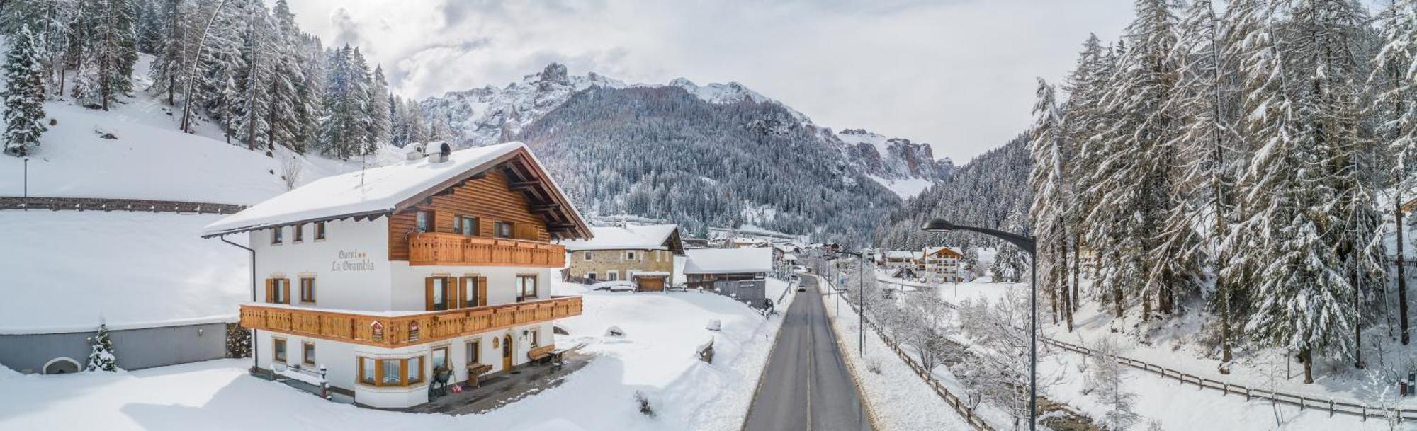 Garni La Grambla Hotel Selva di Val Gardena Exterior photo